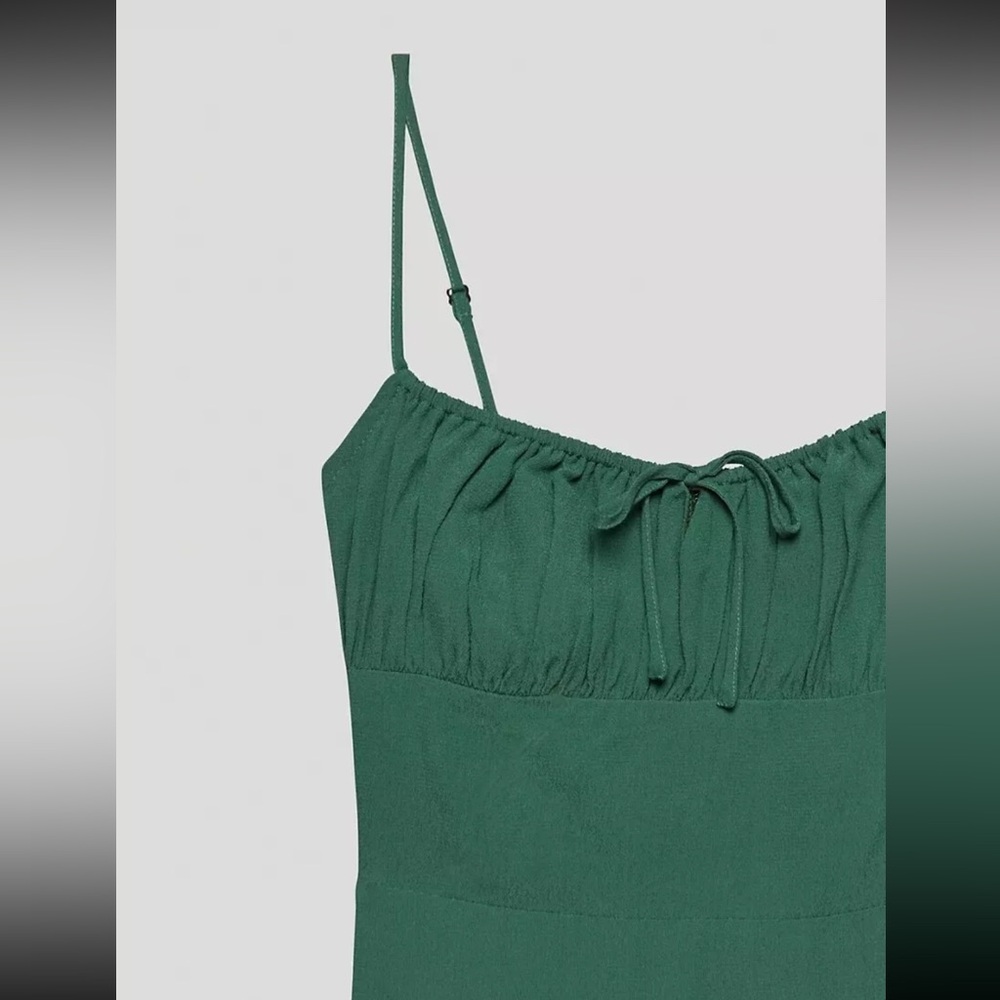 Sunday Best Aritzia Delilah Dress - Picture 2 of 4